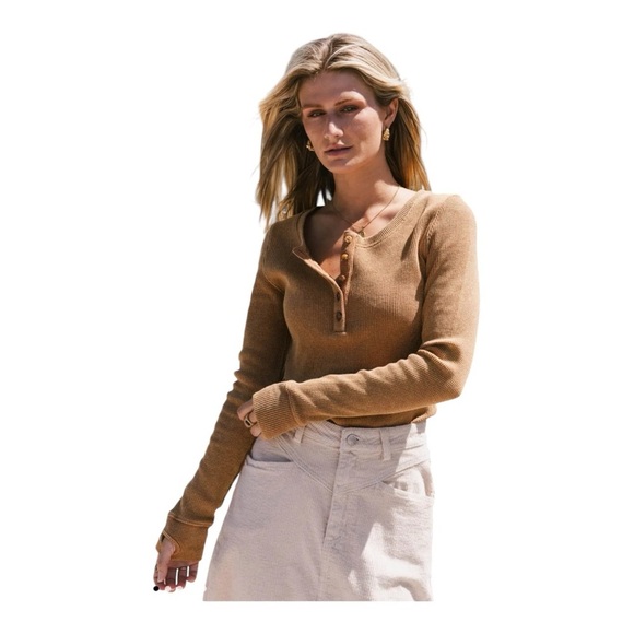 Boheme Conrad Fitted WaffleTee in Camel - Picture 1 of 6